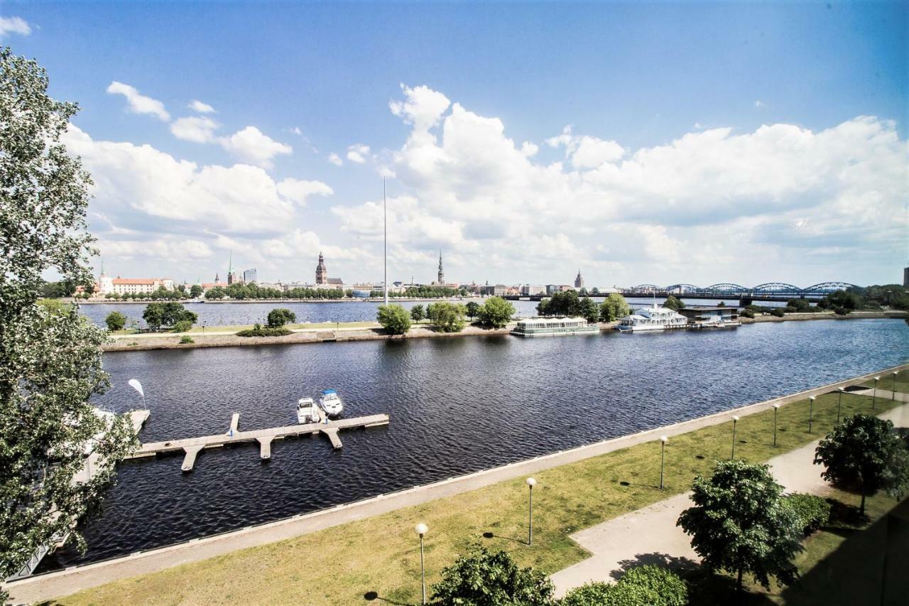 Winwinstay Superior Apartment By River Daugava リガ エクステリア 写真